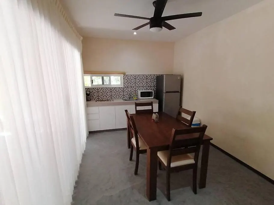 Beachfront Apartament Next To Nomads D1 Isla Mujeres