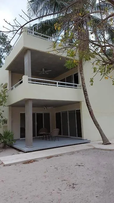 Beachfront Apartament Next To Nomads D1 Isla Mujeres