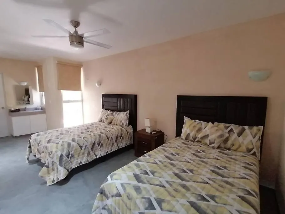 Daire Beachfront Apartament Next To Nomads D1 Isla Mujeres