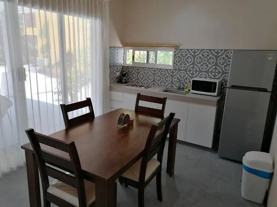 Beachfront Apartament Next To Nomads D1 Isla Mujeres