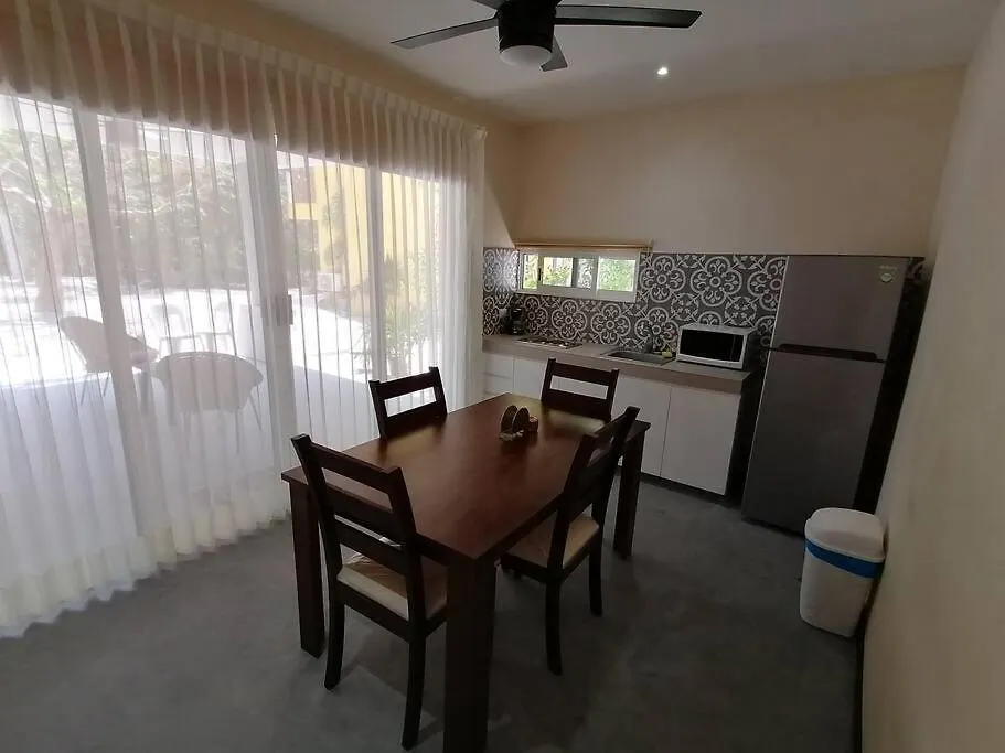 アパート Beachfront Apartament Next To Nomads D1 イスラ・ムヘーレス